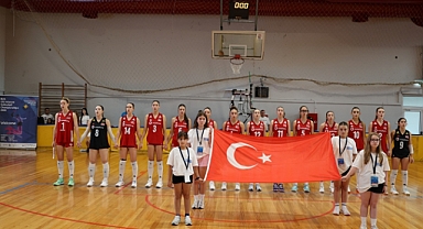U16 Kadın Milli Takımımız, Sırbistan'ı 3-0 Mağlup Etti
