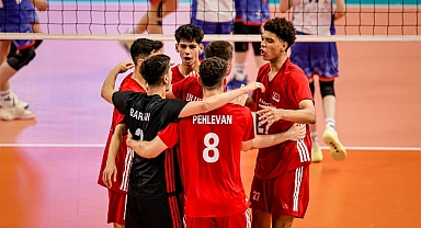 U18 Erkek Milli Takımımız, İzlanda'yı 3-0 Mağlup Etti