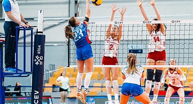 U18 Kadın Milli Takımımız, İzlanda'yı 3-0 Mağlup Etti 