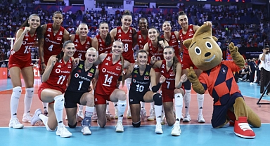 Filenin Sultanlar, CEV Trendyol 2026 Avrupa Şampiyonası'nda Üçte Üç Yaptı 
