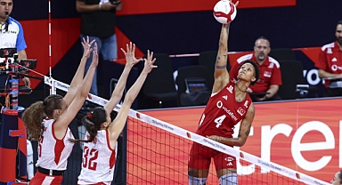 Filenin Sultanları, CEV Trendyol 2026 Avrupa Şampiyonası'nda Grubu'nu İkinci Tamamladı