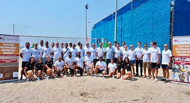 FIVB Plaj Voleybolu Antrenörlük Kursu Alanya’da Başladı