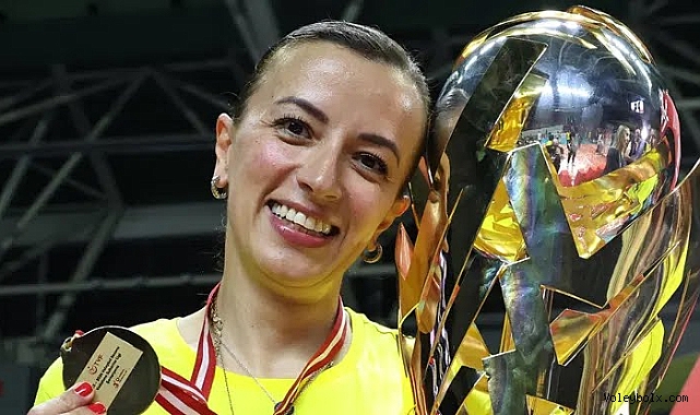 Pelin Çelik, Fenerbahçe'ye geri döndü