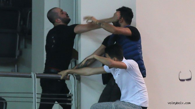 7 taraftara men cezası!