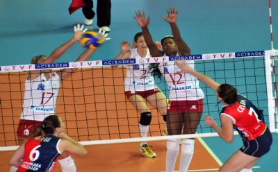 Galatasaray:3 - TED Kolejliler:0 (FOTO)