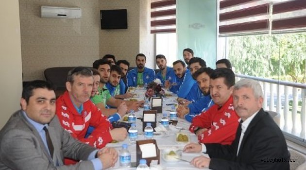 Adana'da play-off öncesi moraller yerinde