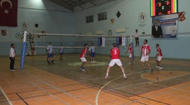 Ağrı'da şampiyon Milli Eğitim