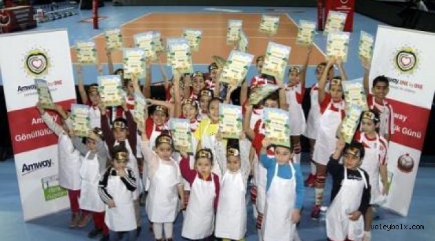 Amway Global Gönüllüler Günü Burhan Felek’te gerçekleştirildi