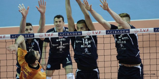 Arkas Spor perdeyi açıyor