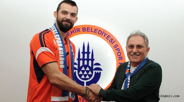 Arslan Ekşi İBBSK'da devam dedi
