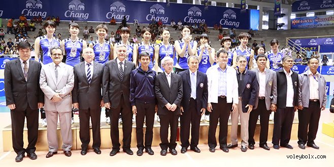Asya Kulüpler Şampyonu Hisamitsu Springs!