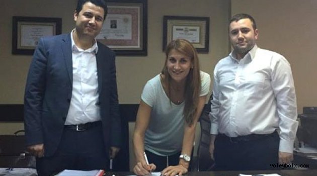 Balıkesir Ayşe Gürel’i renklerine bağladı