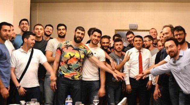 Başkan takımına güveniyor