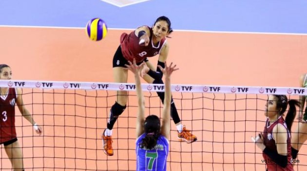 Bayanlar 3. Lig Yarı Final Karşılaşmaları Başladı