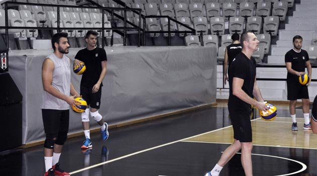Beşiktaş Çalışmalarına Devam Ediyor
