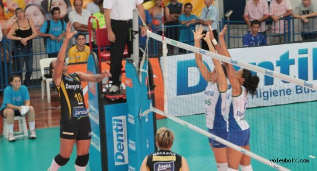 Brezilya'da Rexona-Ades liderlige yükseldi!..