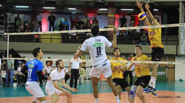 Brezilya derbisinde Sesi-SP, Sada'yı 3-2 yendi..