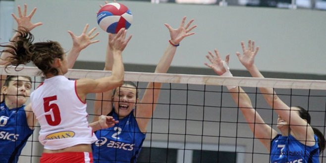 Bulgaristan'da final serisi 1-1 oldu...