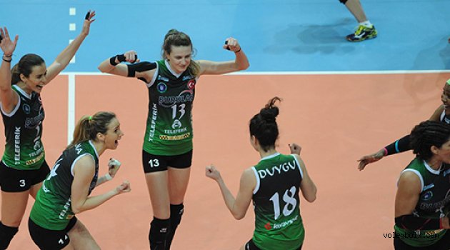 Bursa Büyükşehir Belediyespor'da yaprak dökümü