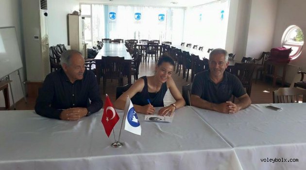 Çanakkale Bld., Ebru ile sözleşme yeniledi