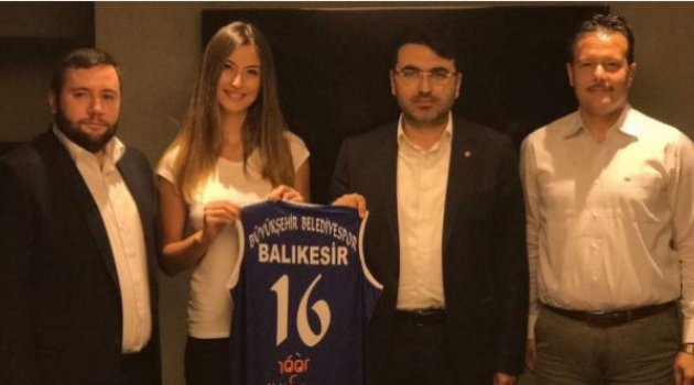 Ecem Alıcı, Balikesir'de..