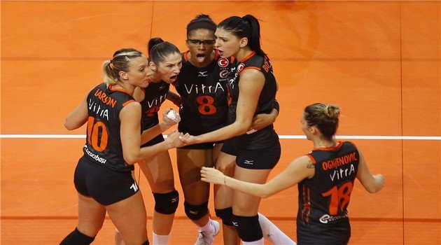 Eczacıbaşı VitrA Bir Kez Daha Dünya Şampiyonu (FOTO)