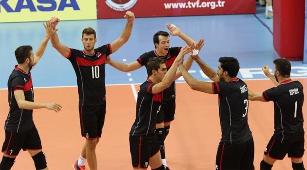 Efeler Hollanda'da