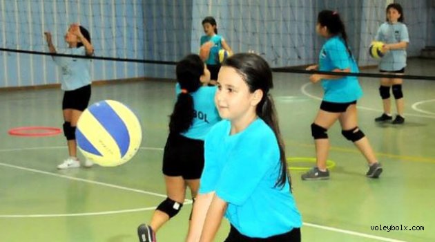 Ege Voleybol Yıldız Avında