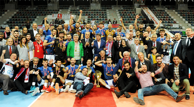 Erkekler Voleybol 1.Ligi'nin Şampiyonu Torul Gençlik