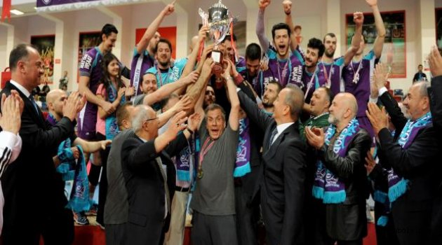 Erkekler Voleybol 2'nci Ligi'nde Şampiyon Afyon Belediyespor