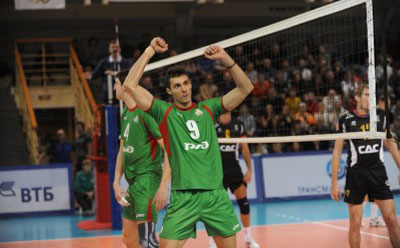 Sanchez, Fakel Noviy Urengoy'da...