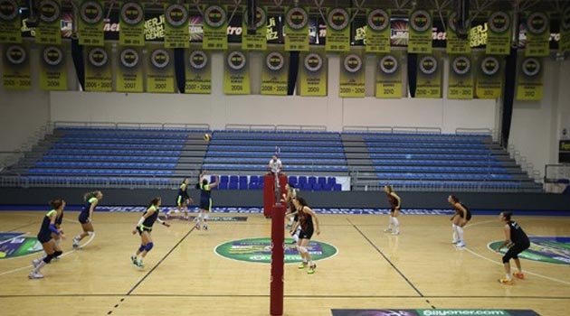 Fenerbahçe 1-3 Eczacıbaşı Vitra