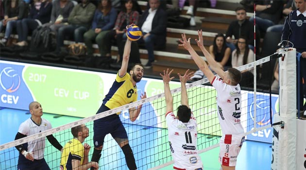 Fenerbahçe Trentino'ya Direnemedi