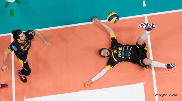 Finlandiya final serisine Tiikerit Kokkola 2. maçı da kazandı...