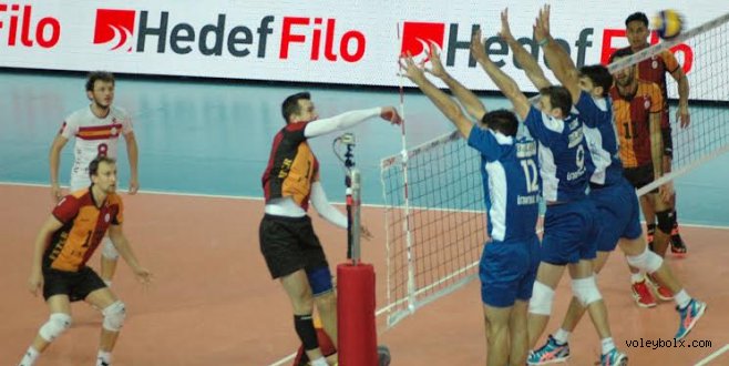 Galatasaray:2 - Istanbul BBSK:3
