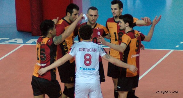 Galatasaray, Bosna'da tur peşinde