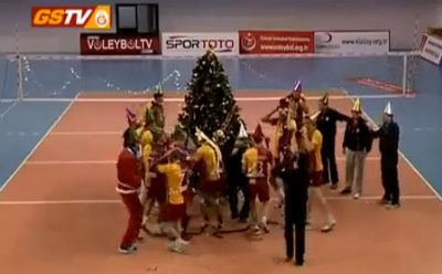 Galatasaraylı Voleybolculardan Yeni Yıl Klibi