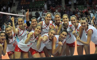 Genç Sultanlar yarı finalde!