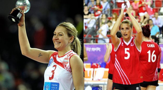 Gizem ve Ergül F.Bahçe’de