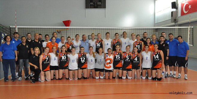 Golden Martı Cup turnuvasında şampiyon Eczacıbaşı VitrA