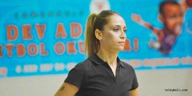 ''Kadın antrenörün erkeklerin dünyasında başarılı olacağını kanıtladım''
