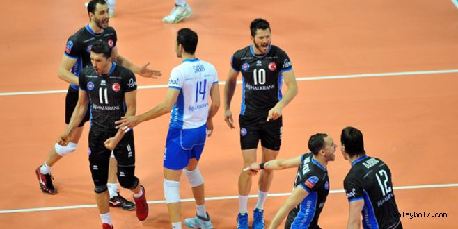 Halkbank, final serisinde 2-1 öne geçti