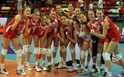 Halkbank, Genç Kızlar'ı kutladı!