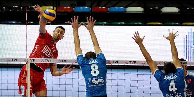 Halkbank İ.B.B. deplasmanında