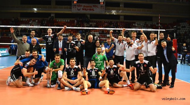 Halkbank Modena’yı puansız yolladı