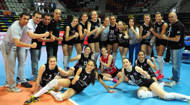 Halkbank’tan ikinci galibiyet