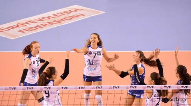 Halkbanklı bayanlar Bartın deplasmanında