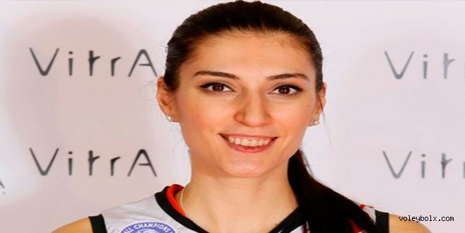 Hep ciddi hep güzel: Neslihan Demir