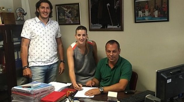 İBB, Simay Akkaya'yı transfer etti
