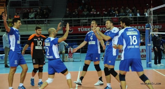 İstanbul BBSK 4'lü final turunda...